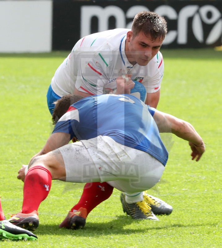 Guinness Sei Nazioni 2019, Round 5, Roma, stadio Olimpico 16/03/2019, Italia v Francia, Jake Polledri in percussione. Foto Daniele Resini/Fotosportit
