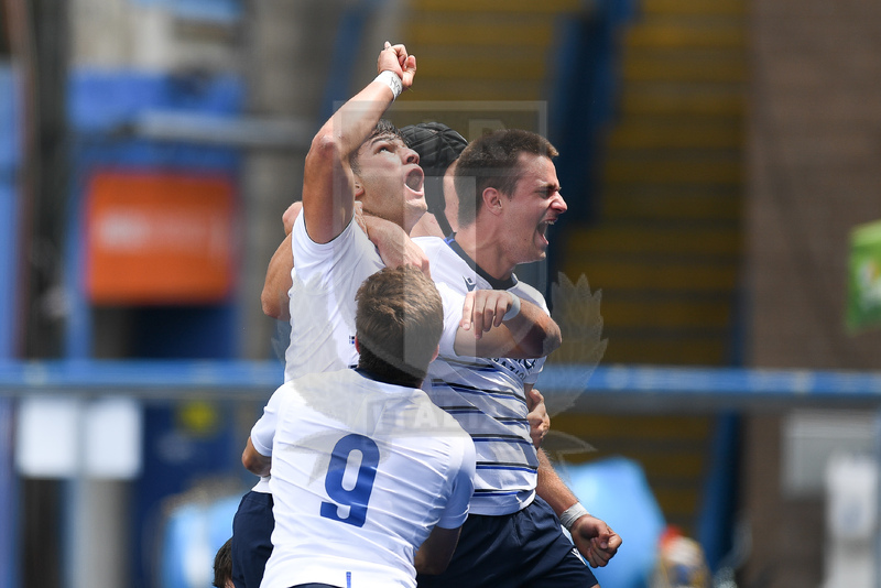 Guinness Sei Nazioni U20 2021, Cardiff, Arms Park 01/07/2021, Italia U20 v Scozia U20, Lorenzo Pani festeggiato dopo la meta.