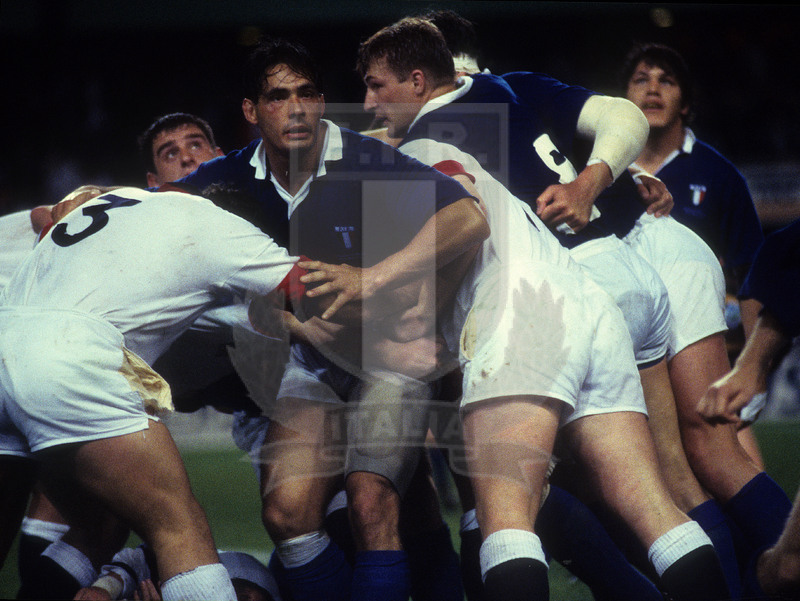 Rugby World Cup 1995, Pool B, Durban, Kings Park 31/05/1995, Inghilterra v Italia, Carlo Orlandi e Julian Gardner in una maul. Foto Daniele Resini/Fotosportit