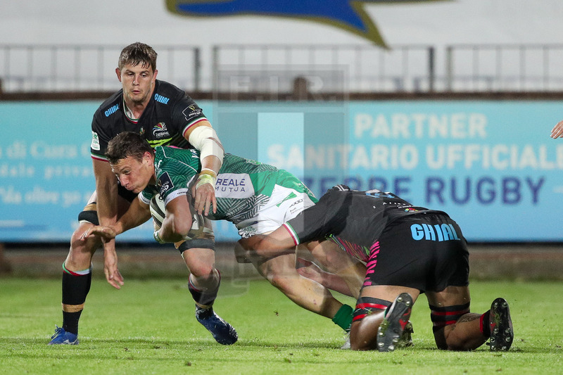 Guinness PRO14 Rainbow Cup 2020-2021, Parma, Stadio Lanfranchi, 7//05/2020, Zebre vs Benetton. Paolo Garbisi messo a terra da Leonard Krumov e Johan Meyer. Foto: Roberto Bregani/Fotosportit