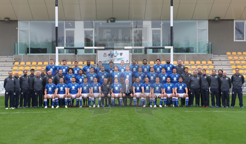 Autumn Nations Series 2021, Parma, Itallia v Uruguay, stadio Lanfranchi, team run della Nazionale Maggiore, foto di gruppo degli atleti e staff. Foto Daniele Resinii/Fotosportit