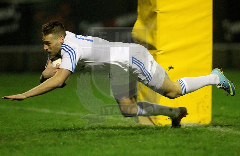 Rbs 6 Nazioni Under 20, Fontanafredda 21/02/2014, Italia U20 v Scozia U20, Alessandro Torlai vola per la prima meta azzurra.