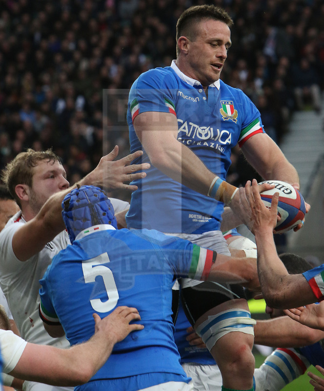 Guinness Sei Nazioni 2019, Round 4, Londra, Twickenham 09/03/2019, Inghilterra v Italia, touche portata al sicuro da Braam Steyn. Foto Daniele Resini/Fotosportit