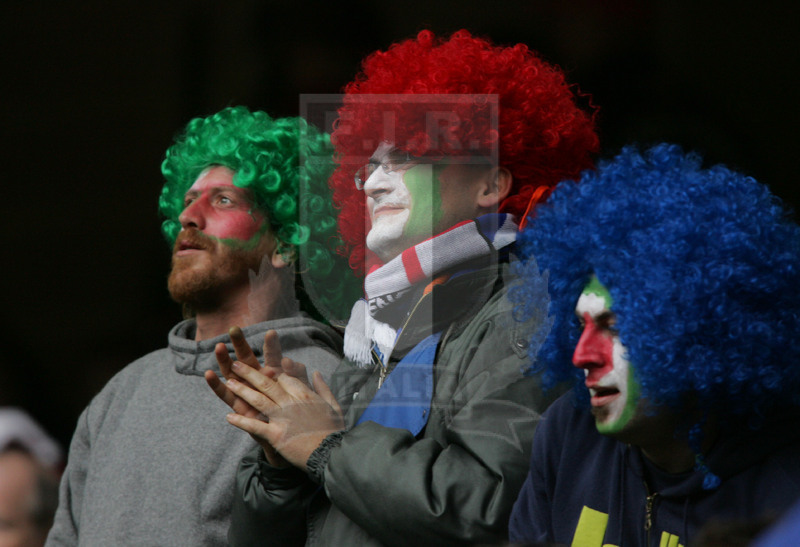 Rbs Sei Nazioni 2006, Round 3, Cardiff, Millennium Stadium 11/03/2006, Galle v Italia, supporter italiani. Foto Daniele Resini/Fotosportit
