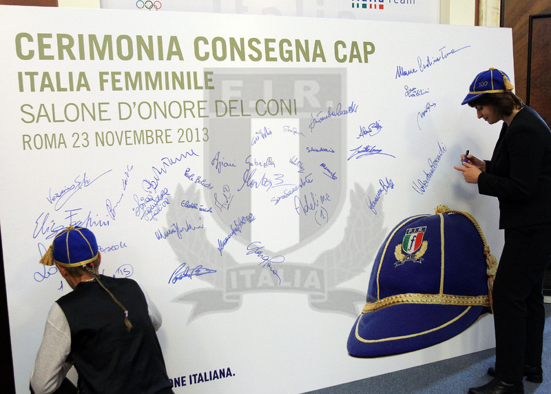 Cerimonia di consegna dei Cap alle atlete delle Nazionali femminili, Roma, salone d\