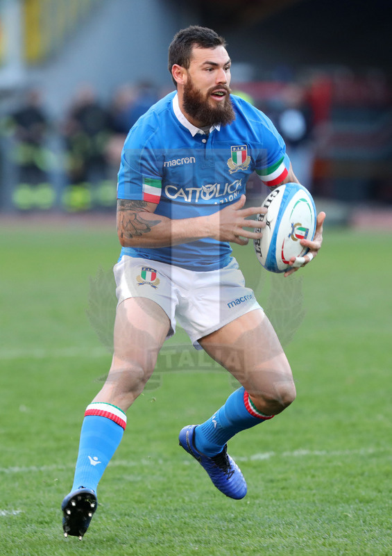 Guinness Sei Nazioni 2019, Round 3, Roma, stadio Olimpico 24/02/2019, Italia v Irlanda, una finta di Jayden Hayward. Foto Daniele Resini/Fotosportit
