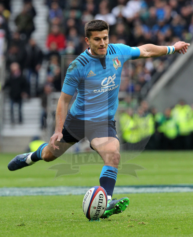 RBS Sei Nazioni 2017, Londra, Twickenham 26/02/2017, Inghilterra v Italia, Tommaso Allan al calcio piazzato. Foto Daniele Resini/Fotosportit