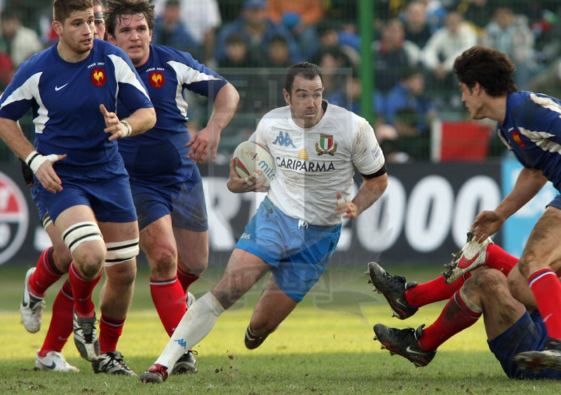 Sei Nazioni 2007, Roma, stadio Flaminio 03/02/2007, Italia v Francia, Roland De Marigny attacca la linea. Foto Daniele Resini/Fotosportit