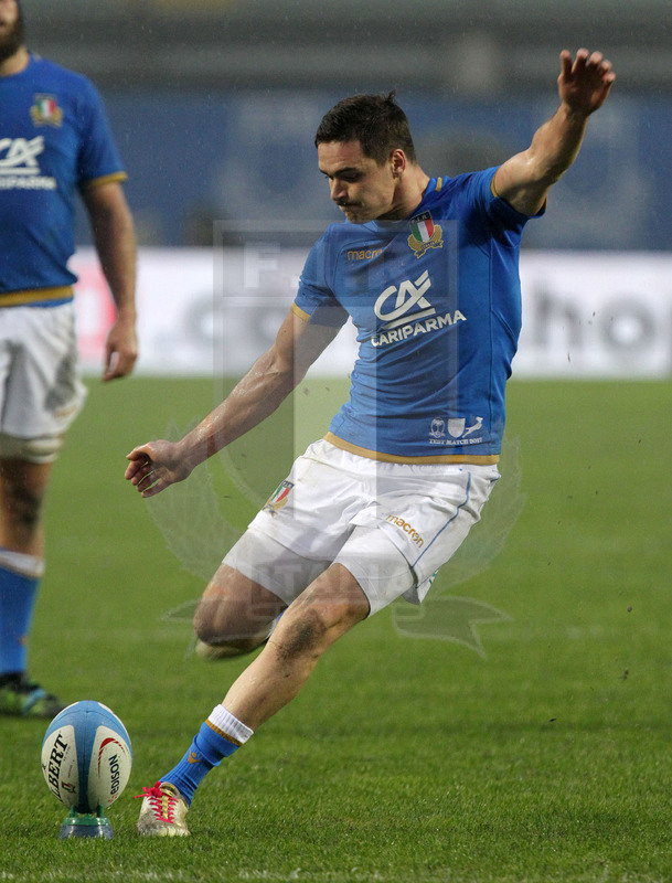 Cariparma Crédit Agricole Test match 2017, Padova, stadio Euganeo 25/11/2017, Italia v Sudafrica, Carlo Canna al piazzato. Foto Daniele Resini/ Fotosportit.
