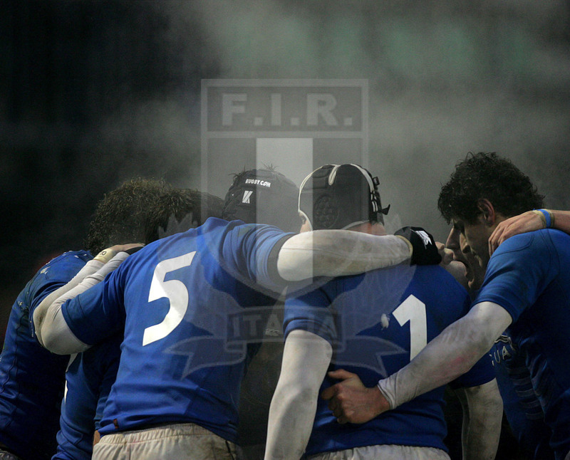 Test match 2005, Monza, stadio Brianteo 26/11/2005, Italia v Fiji, Azzurri a consulto. Foto Daniele Resini/Fotosportit