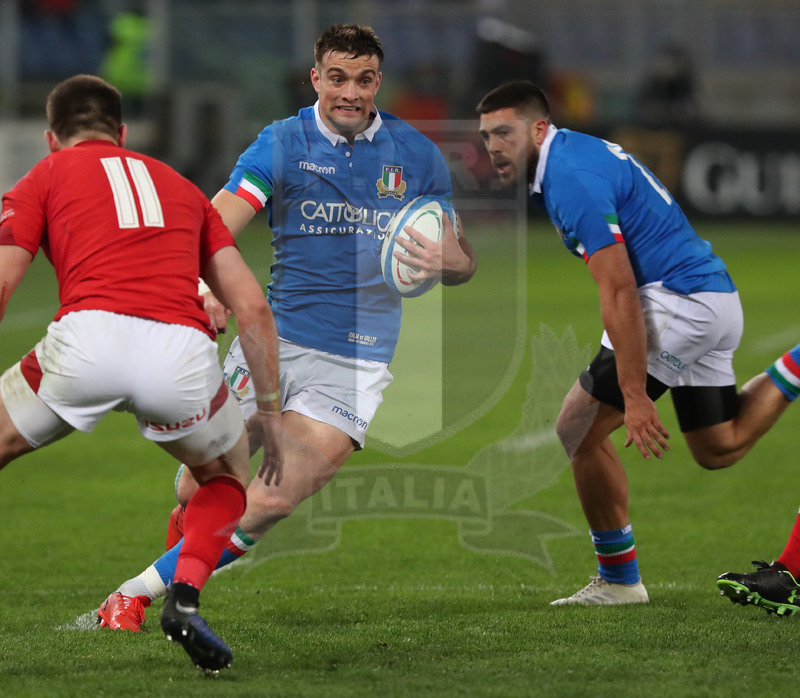 Guinness Sei Nazioni 2019, Round 2, Roma, Stadio Olimpico 09/02/2019, Italia v Galles, Edoardo Padovani attacca la linea con Gori in sostegno. Foto Daniele Resini/Fotosportit