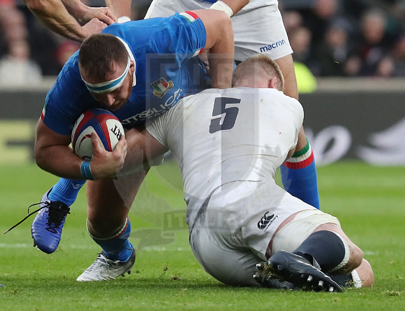 Guinness Sei Nazioni 2019, Round 4, Londra, Twickenham 09/03/2018, Inghilterra v Italia, Andrea Lovotti portato a terra da Kruis. Foto Daniele Resini/Fotosportit