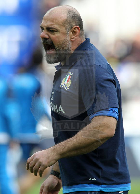 Rbs Sei Nazioni 2016, round 1, Parigi, Stade de France 06/02/2016, Francia v Italia, warm-up, Giampiero De Carli, allenatore degli avanti. Foto Daniele Resini/Fotosportit