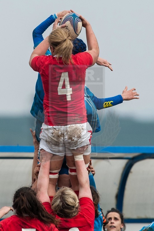 Gemma Hallet e Silvia Gaudino in touche