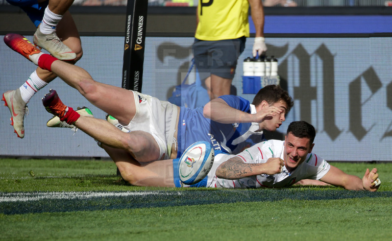 Guinness Sei Nazioni 2019, Round 5, Roma, Stadio Olimpico, 16/03/2019, Italia v Francia. Marco Zanon si tuffa in meta ma perde l\