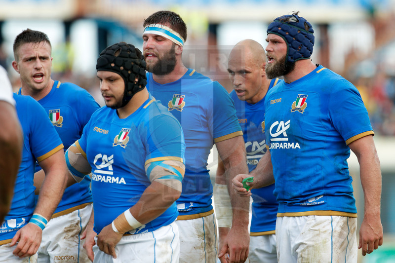 Credit Agricole Cariparma Test Match 2017, Catania, Stadio Massimino, 11-11-2017, Italia v Fiji. Dean Budd e Abraham Steyn incoraggiano i compagni. Foto: Roberto Bregani / Fotosportit