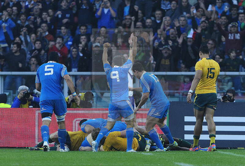 Cariparma Test Match 2013 - 09/11/2013 - Torino, Stadio Olimpico - Italia v Australia - Edoardo Gori con le braccia al cielo per la meta di Cittadini