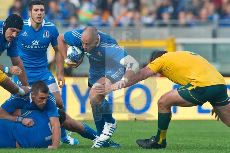 Cariparma Test Match 2013 - 09/11/2013 - Torino, Stadio Olimpico - Italia v Australia - Foto Elena Barbini-Sergio Parisse parte in attacco