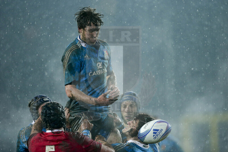 RBS 6 Nazioni U20 2013, Viterbo, Stadio Enrico Rocchi, 22-02-2013, Italia U20 v Galles U20. Jacopo Salvetti in touche
