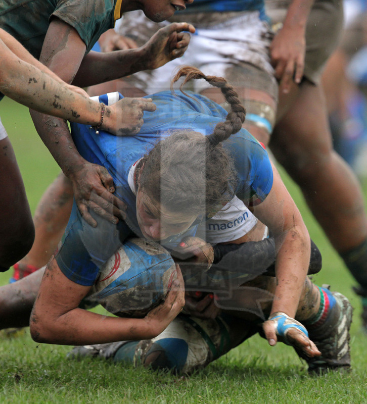 Cattolica Test Match Donne, Prato, stadio Chersoni 25/11/2018, Italia Donne v Sudafrica Donne, Valeria Fedrighi portata a terra. Foto Daniele Resini/Fotosportit