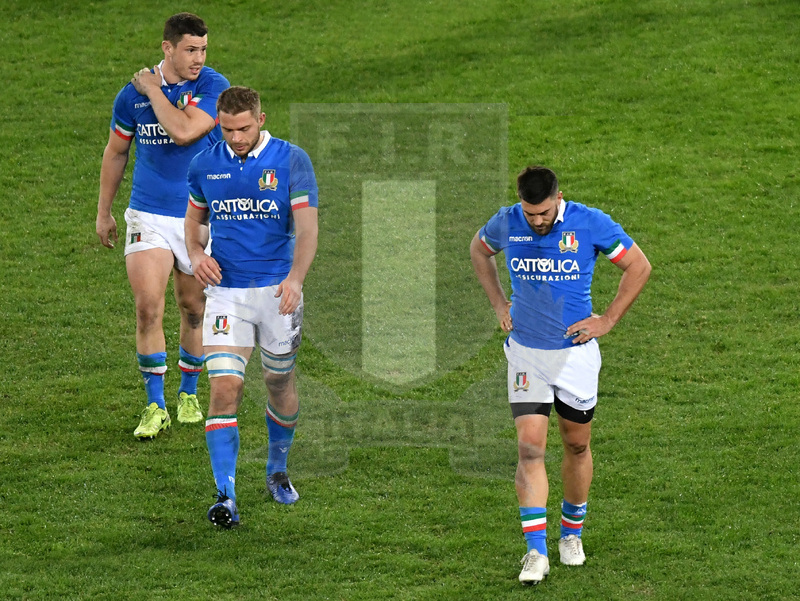 Guinness Sei Nazioni 2019, Round 2, Roma, Stadio Olimpico 09/02/2019, Italia v Galles, la delusione degli Azzurri a fine match. Foto Andrea Staccioli / Resini / Insidefoto