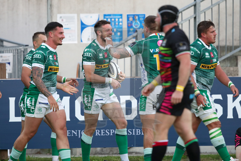 Guinness PRO14 Rainbow Cup 2020-2021, Parma, Stadio Lanfranchi, 7//05/2020, Zebre vs Benetton. Edoardo Padovani festeggiato dai compagni- Foto: Roberto Bregani/Fotosportit