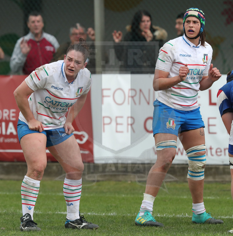 Guinness Sei Nazioni 2019 Donne, Padova, stadio Plebiscito 17/03/2017, Italia Donne v Francia Donne,Lucia Gai e Giordana Duca schierate in touche. Foto Daniele Resini/Fotosportit
