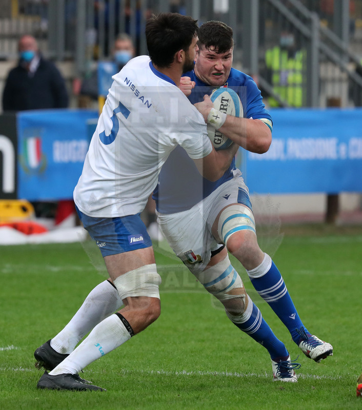 Autumn Nations Series 2021, Parma, stadio Lanfranchi 20/11/2021, Itallia v Uruguay, Sebastian Negri impatta alto su Leindekar. Foto Daniele Resini/Fotosportit