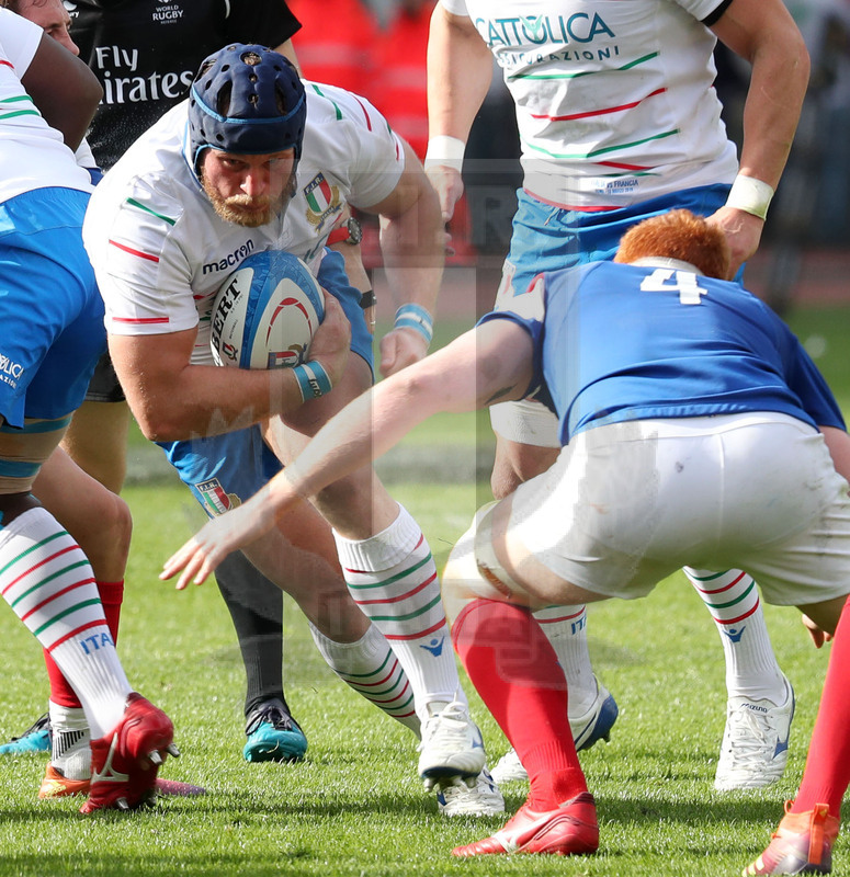 Guinness Sei Nazioni 2019, Round 5, Roma, stadio Olimpico 16/03/2019, Italia v Francia, Luca Bigi attacca su Felix Lambey. Foto Daniele Resini/Fotosportit