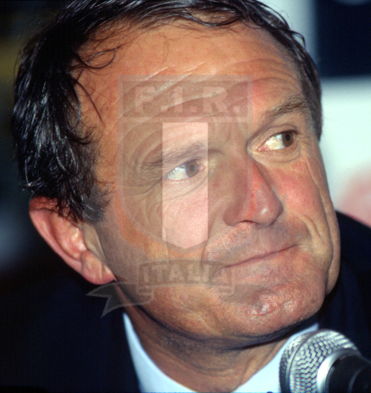 Rugby World Cup 1991, Pool 1, Leicester, Welfor Road 1310/1991, Italia v Nuova Zelanda, Bertrand Fourcade. Foto Daniele Resini/Fotosportit