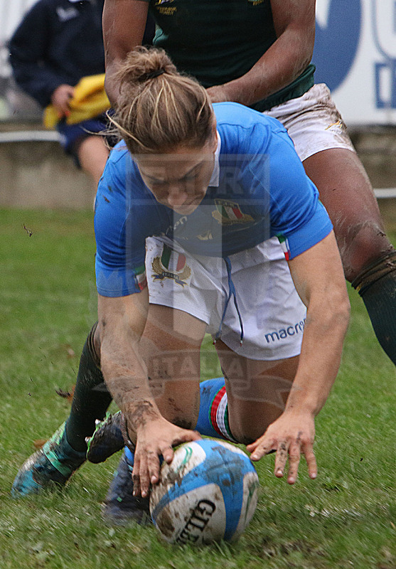 Cattolica Test Match Donne, Prato, stadio Chersoni 25/11/2018, Italia Donne v Sudafrica Donne, meta di Sofia Stefan. Foto Daniele Resini/Fotosportit