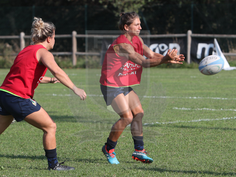 Raduno Nazionale Italiana Donne, Parma, Cittadella del Rugby 13/09/2020, Sofia Stefan apre palla. Foto Daniele Resini/Fotosportit