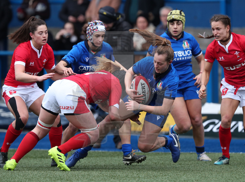 Guinness Sei Nazioni Donne 2020, Cardiff, Arms Park 02/02/2020 Galles Donne v Italia Donne, Beatrice Capomaggi con Michela Sillari in sostegno. Foto Daniele Resini/Fotosportit