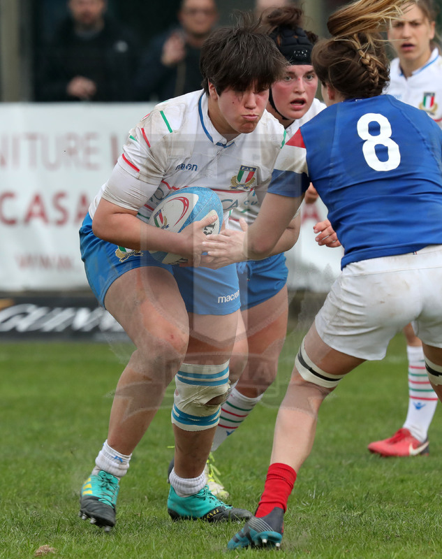 Guinness Sei Nazioni 2019 Donne, Padova, stadio Plebiscito 17/03/2017, Italia Donne v Francia Donne, una carica di Valentina Ruzza. Foto Daniele Resini/Fotosportit