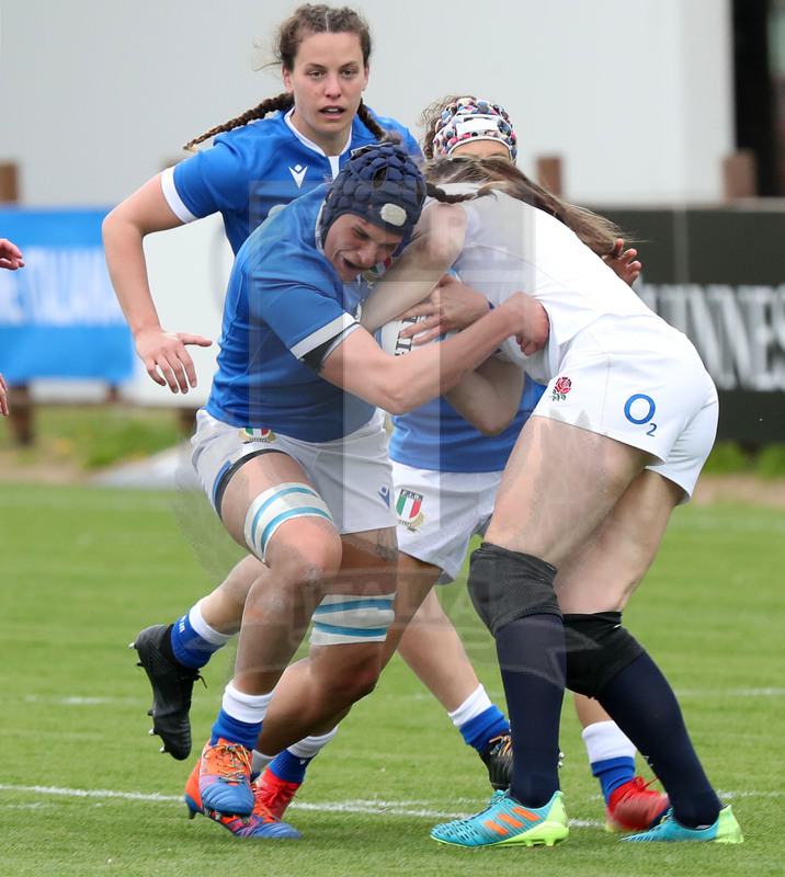 Sei Nazioni Donne 2021, Parma, stadio Lanfranchi 10/04/2021, Italia v Inghilterra, Giordana Duca contende palla. In sostegno, Valeria Fedrighi. foto Daniele Resini/Fotosportit