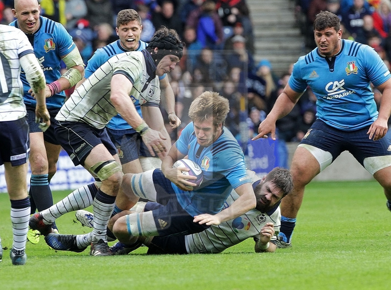 RBS Sei Nazioni 2017, Edimburgo, Murrayfield stadium 18/03/2017, Scozia v Italia, Federuco Ruzza placcato a terra. Foto Daniele Resini/Fotosportit