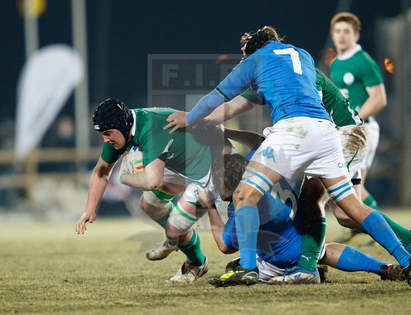RBS 6 Nazioni Under 20 2011, Parma, Stadio XXV Aprile, 4/02/2011, Italia U20 v Irlanda U20. Daniel Qualter placcato dal capitano azzurro Piermaria Leso