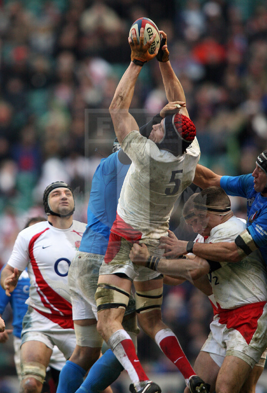 Rbs Sei Nazioni 2009, Londra, Twickenham 07/02/2009, Inghilterra v Italia, touche contesa fra Nick Kennedy e Bortolami. Foto Daniele Resini/Fotosportit