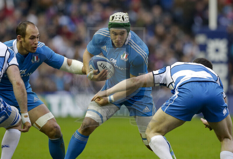 RBS 6 Nazioni 2013, Edimburgo, Murrayfield Stadium, 9-02-2013, Scozia v Italia. Francesco Minto col spporto di Parisse