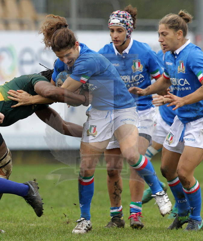 Cattolica Test Match Donne, Prato, stadio Chersoni 25/11/2018, Italia Donne v Sudafrica Donne, Aura Muzzo con Sillari e Stefan in sostegno. Foto Daniele Resini/Fotosportit