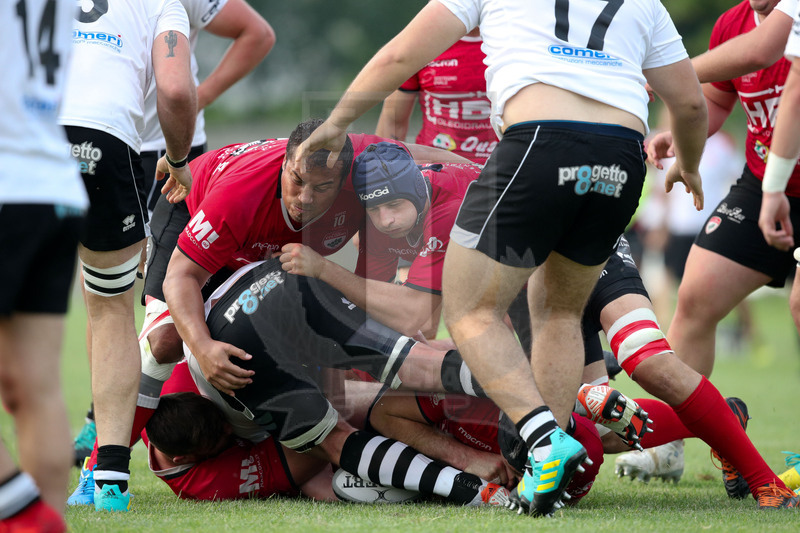 Rugby, Finale Serie A, Piacenza, Stadio Beltrametti, 9/06/2019, SITAV Lyons Piacenza v HSB Rugby Colorno. Jacopo Fiume e Tommaso Rossi in ruck. Foto Roberto Bregani/Fotosportit.
