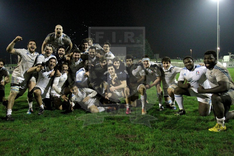 Rbs 6 Nazioni Under 20, Fontanafredda 21/02/2014, Italia U20 v Scozia U20, gli Azzurri festeggiano a fine partita.