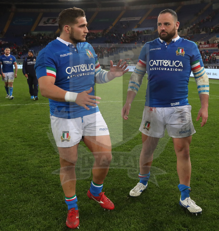 Guinness Sei Nazioni 2019, Round 2, Roma, Stadio Olimpico 09/02/2019, Italia v Galles, Pasquali e Ferrari al giro di campo finale. Foto Daniele Resini/Fotosportit