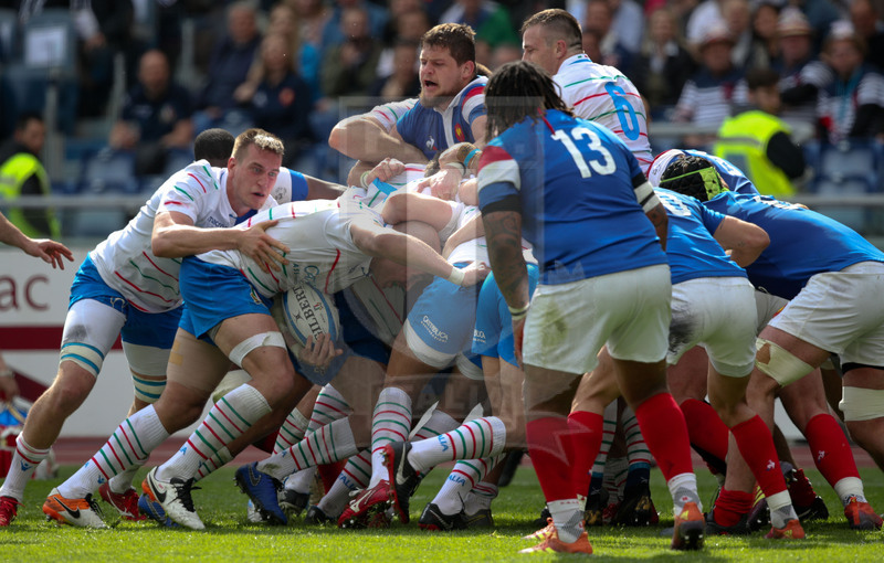 Guinness Sei Nazioni 2019, Round 5, Roma, Stadio Olimpico, 16/03/2019, Italia v Francia. Sergio Parisse porta palla in maul. Foto Roberto Bregani/Fotosportit