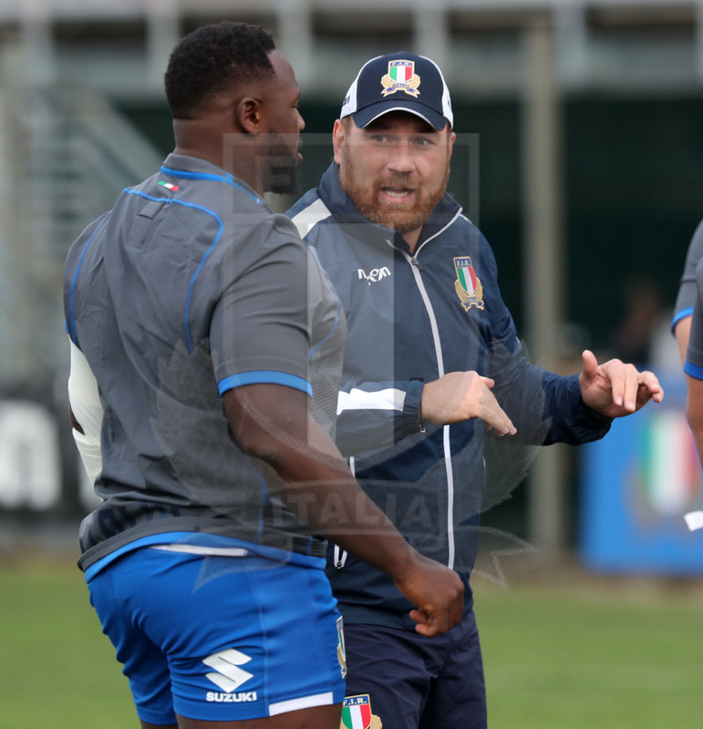 Nazionale A, Test Match 2021, Padova, stadio Plebiscito 14/11/2021, Italia A v Uruguay, warm-up, Davide Giazzon con Cherif Traore. Foto Daniele Resini/Fotosportit