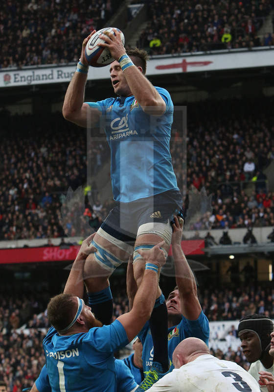 RBS Sei Nazioni 2017, Londra, Twickenham 26/02/2017, Inghilterra v Italia, Abraham Steyn conquista touche. Foto Daniele Resini/Fotosportit