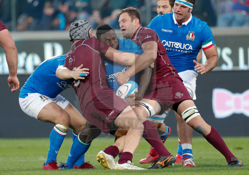 Cattolica Test Match 2018, Firenze, Stadio Franchi, 10-11-2018, Italia v Georgia. Una carica di Abraham Steyn. Foto: Roberto Bregani / Fotosportit