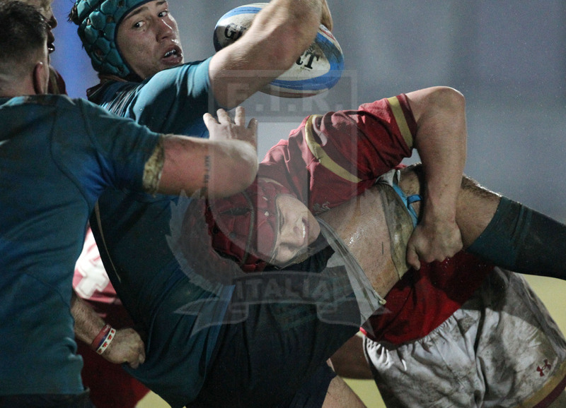 RBS Sei Nazioni 2017, Legnano, stadio Mari 03/02/2017, Italia U20 v Galles U20, Lorenzo Masselli placcato duro.