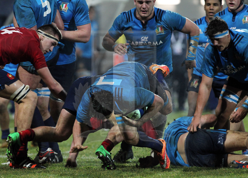Rbs Sei Nazioni 2016 under 20, round 1, Nevers, Stade Du Pré Fleuri 05/02/2016, Francia U20 v Italia U20, Giovanni Pettinelli con Pasquali e Krumov in sostegno. Foto Daniele Resini/Fotosportit