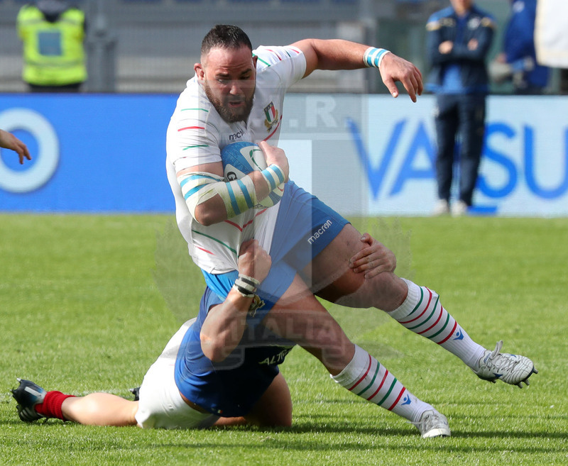 Guinness Sei Nazioni 2019, Round 5, Roma, stadio Olimpico 16/03/2019, Italia v Francia, Simone Ferrari placcato. Foto Daniele Resini/Fotosportit